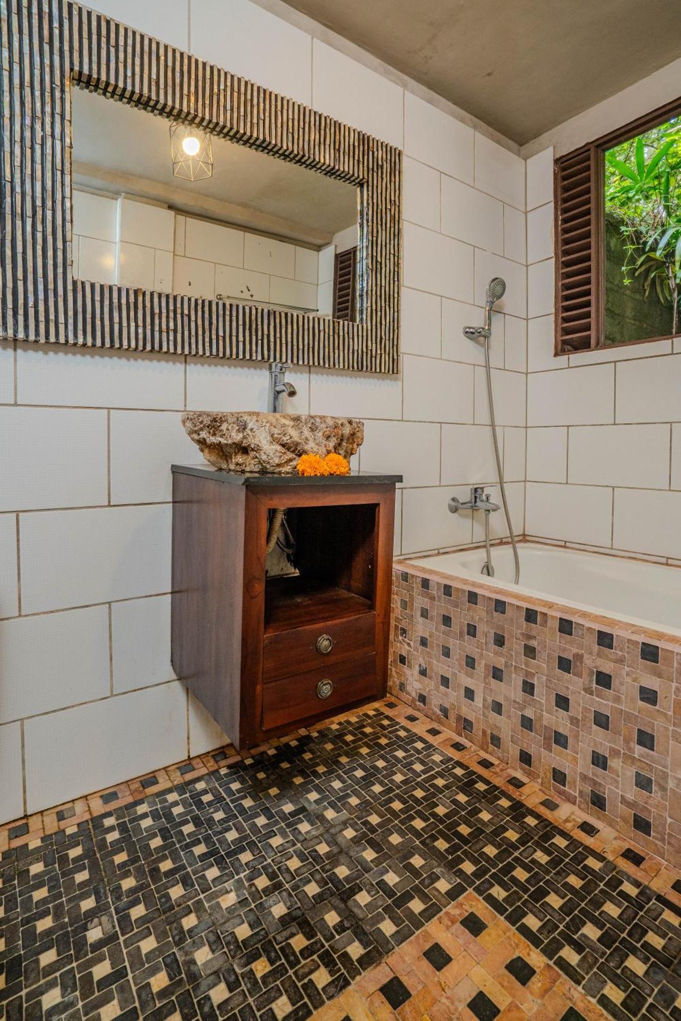 Ruben Villa Ubud - 4 Bedrooms Jungle Home Exterior foto